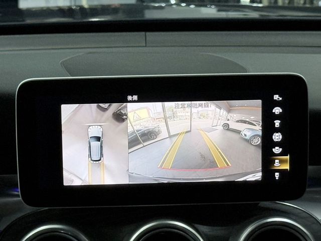 Mercedes-Benz/賓士 GLC300  第17張相片