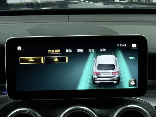 Mercedes-Benz/賓士 GLC300  第18張相片