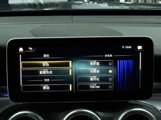 Mercedes-Benz/賓士 GLC300  第19張相片