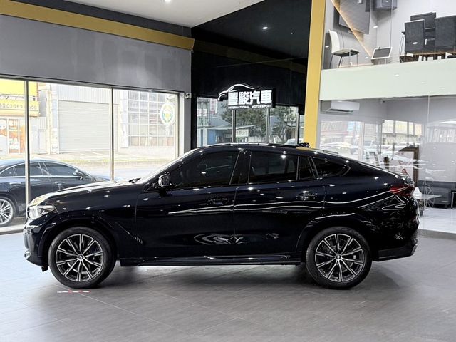 BMW/ 寶馬 X6 SERIES  第7張相片