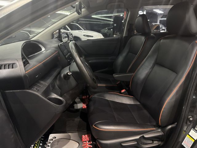 Toyota SIENTA  第9張相片