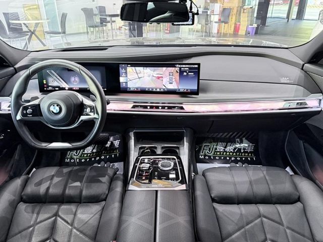 BMW/ 寶馬 735i  第16張相片