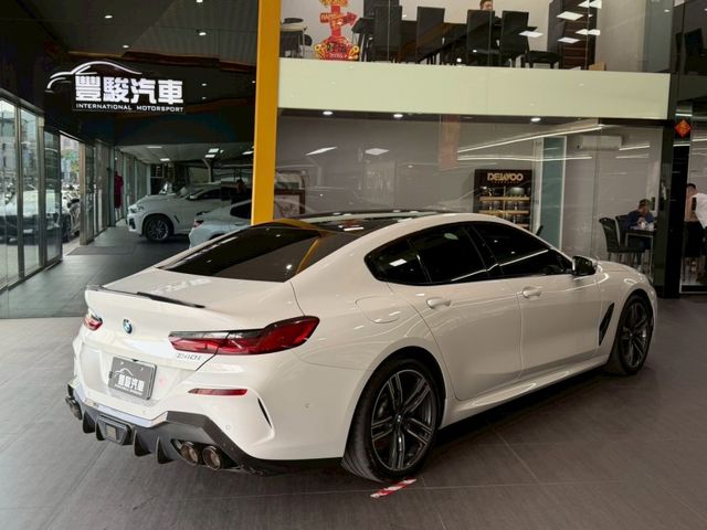 BMW/ 寶馬 8 SERIES  第6張相片