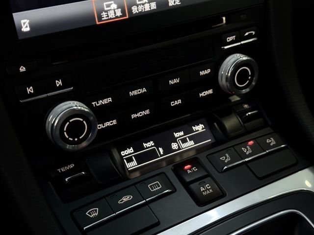 Porsche保時捷 Cayman  第13張相片