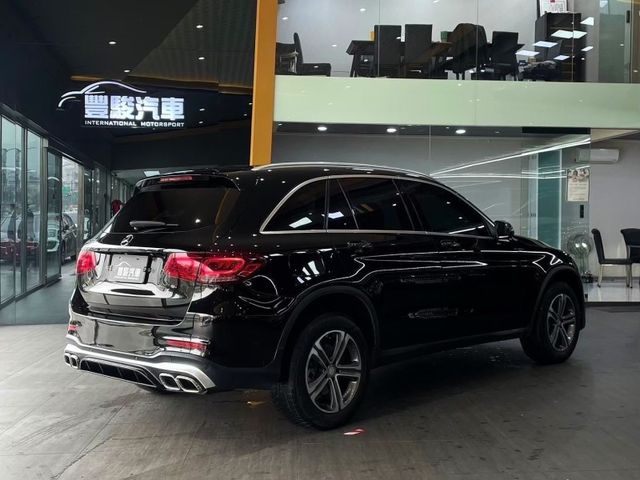 豐竣精選好車 2019 GLC300 盲點 摸門 原版件 認證車 #02472  第8張相片