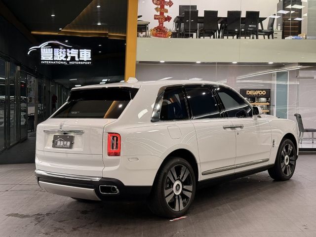 豐駿精選好車 收藏｜4座總代理｜極低里程1800｜選配千萬尊榮配備｜頂級音響｜#10883  第8張相片