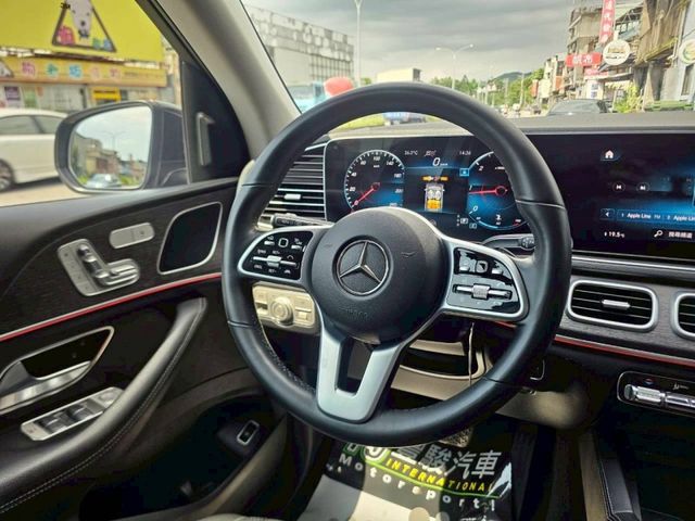 Mercedes-Benz/賓士 GLE300d  第12張相片