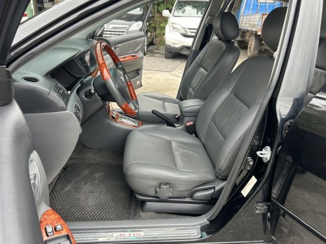 Toyota  Altis ~TACA優良車商~*(小林汽車)* 僅跑14萬 正2007年 TOYOTA ALTIS 豐田 阿提斯 1.8 E版 黑色 灰內裝 DVD 1.5代 小  第4張相片