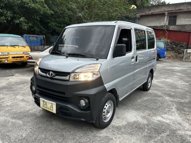 Mitsubishi  Veryca  第1張相片
