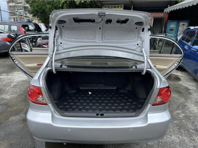 Toyota  Altis  第7張相片