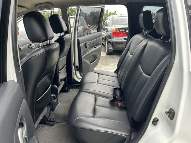 Nissan  Livina  第5張相片