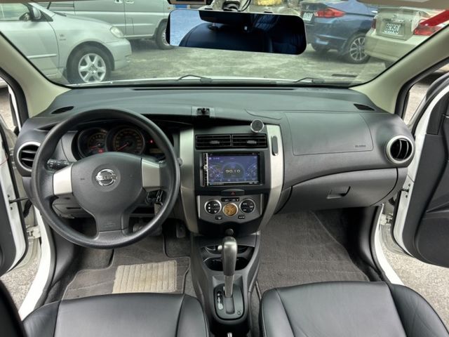 Nissan  Livina  第6張相片