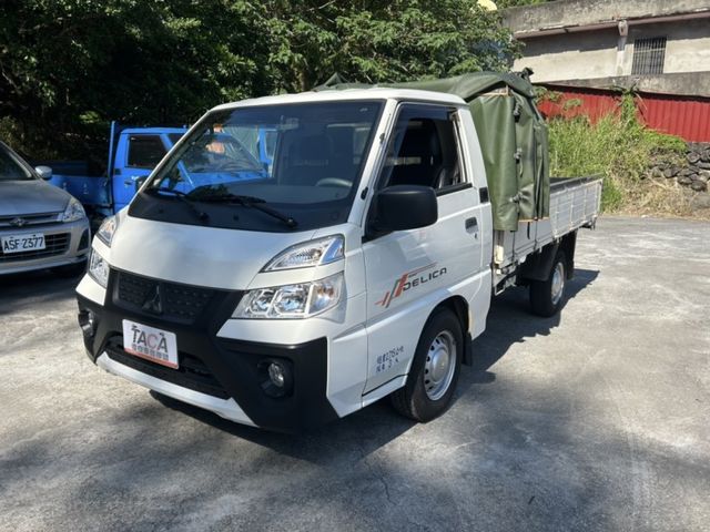 Mitsubishi  Delica  第1張相片