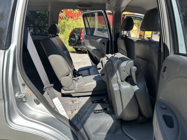 Mitsubishi  Zinger  第6張相片