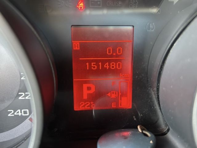 Mitsubishi  Outlander  第11張相片