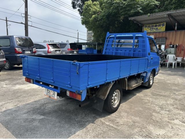 Mitsubishi  Delica  第2張相片