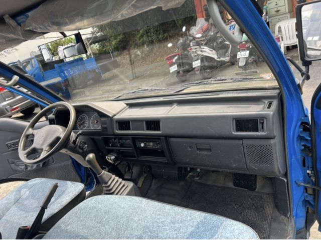 Mitsubishi  Delica  第6張相片