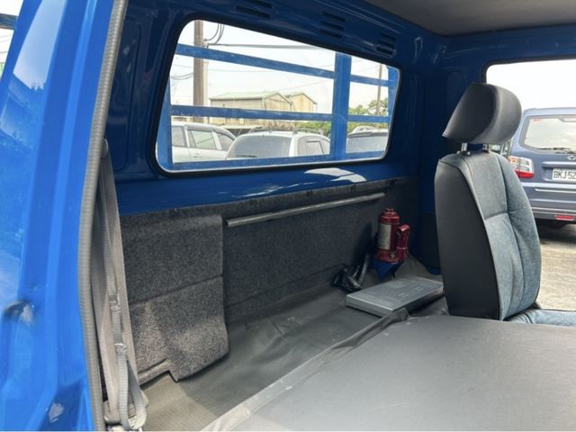 Mitsubishi  Delica  第11張相片