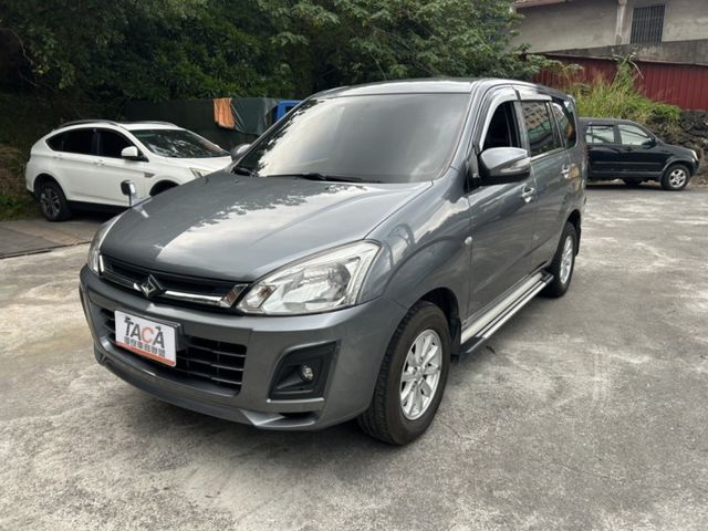 Mitsubishi  Zinger  第1張相片