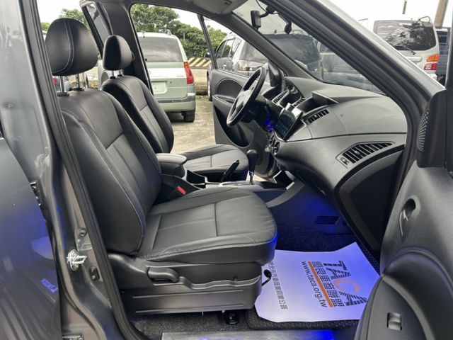 Mitsubishi  Zinger  第3張相片