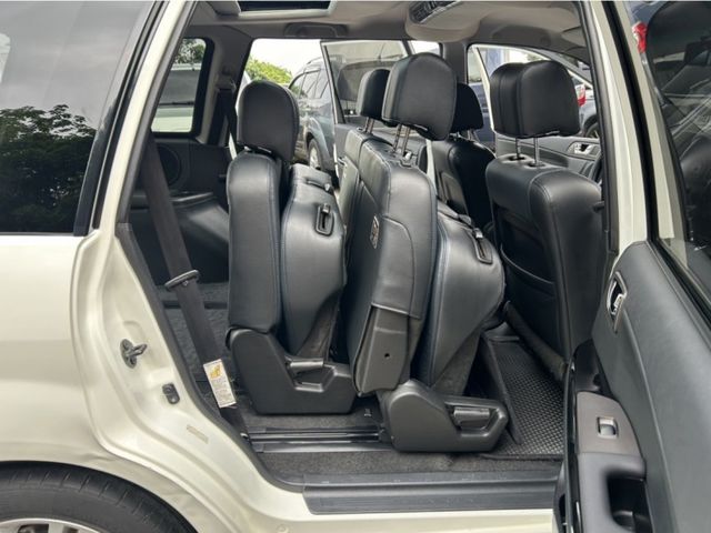 Mitsubishi  Savrin ~TACA優良車商~*(小林汽車)* 正2012年 僅跑11萬 MITSUBISHI SAVRIN 三菱 幸福力 2.4 白色 七人座 天窗 DVD 旅  第9張相片