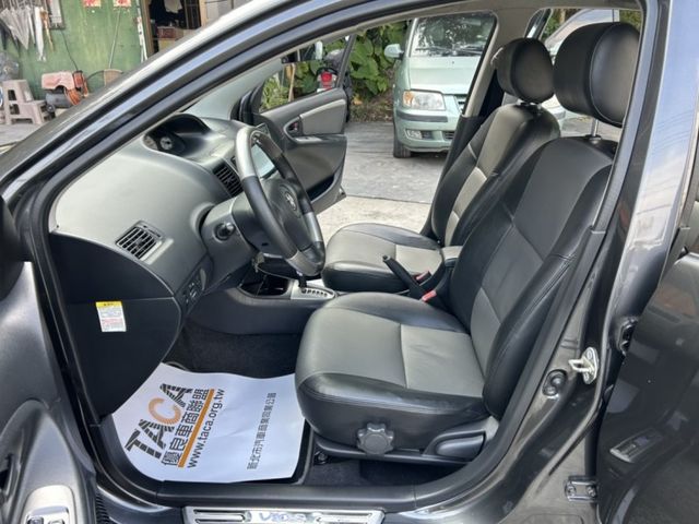 Toyota  Vios ~TACA優良車商~*(小林汽車)* 正2010年 僅跑十萬 TOYOTA VIOS 豐田 威歐斯 1.5 鐵灰色 黑灰內裝 安卓 SRS 小  第4張相片