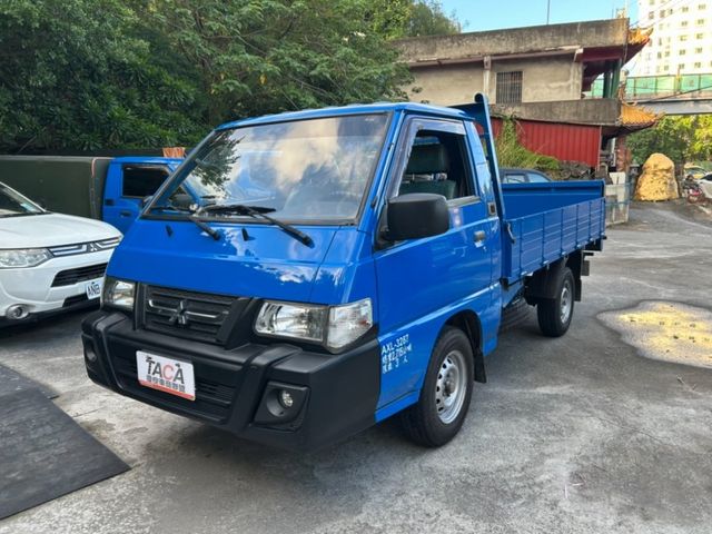 Mitsubishi  Delica  第1張相片
