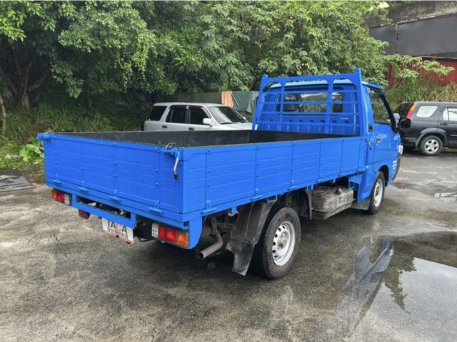 Mitsubishi  Delica ~TACA優良車商~*(小林汽車)* 僅跑9萬 正2017年 MITSUBISHI DELICA 三菱 得利卡 2.4 藍色 貨車 木床 手排 倒車  第2張相片