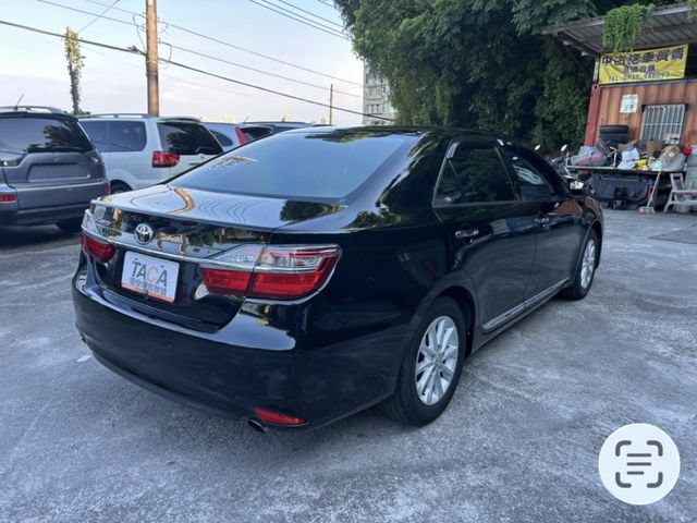 Toyota  Camry  第2張相片