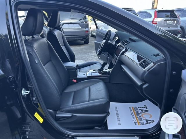 Toyota  Camry  第3張相片
