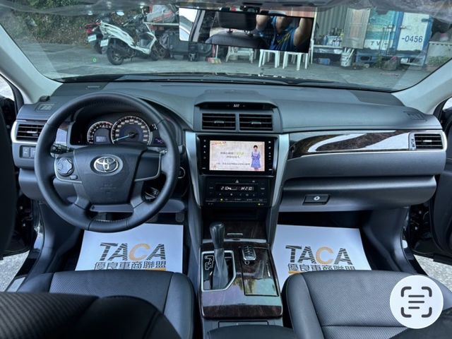 Toyota  Camry  第6張相片