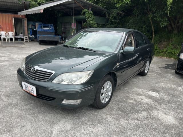 Toyota  Camry ~TACA優良車商~*(小林汽車)* 極美 僅跑7萬 正2002年 TOYOTA CAMRY 豐田 冠美麗 2.0 E版 綠色   第1張相片