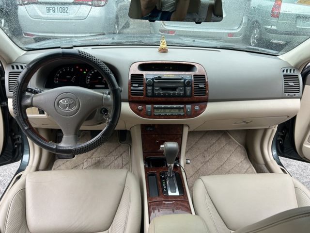 Toyota  Camry ~TACA優良車商~*(小林汽車)* 極美 僅跑7萬 正2002年 TOYOTA CAMRY 豐田 冠美麗 2.0 E版 綠色   第6張相片