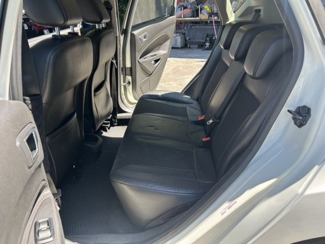 Ford/福特  Fiesta ~TACA優良車商~*(小林汽車)* 正2014年 FORD FIESTA 福特 菲斯塔 1.0 五門 白色 渦輪 運  第5張相片
