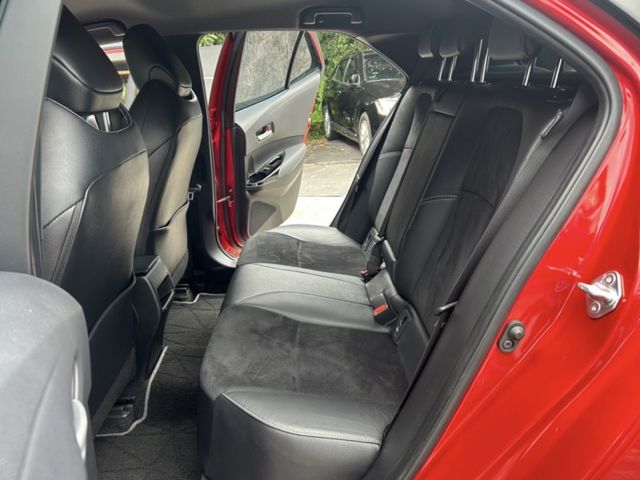 Toyota  Auris ~TACA優良車商~*(小林汽車)* 2021年領牌 僅跑6萬 TOYOTA COROLLA SPORT AURIS 豐田 阿瑞斯 2.0 五門 紅黑雙色 盲點 HUD抬顯   第5張相片