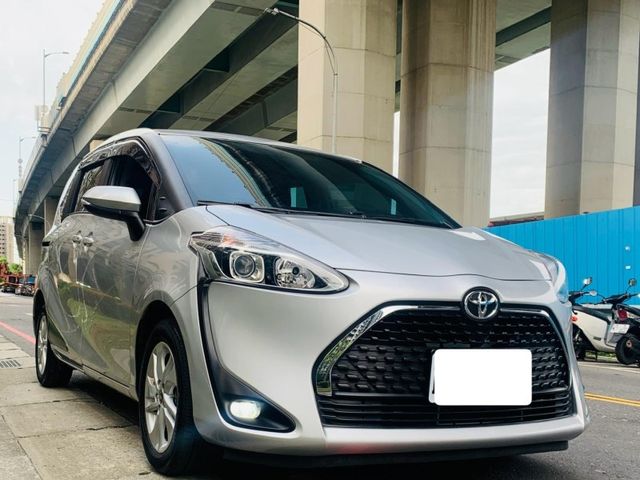 Toyota  SIENTA  第3張相片