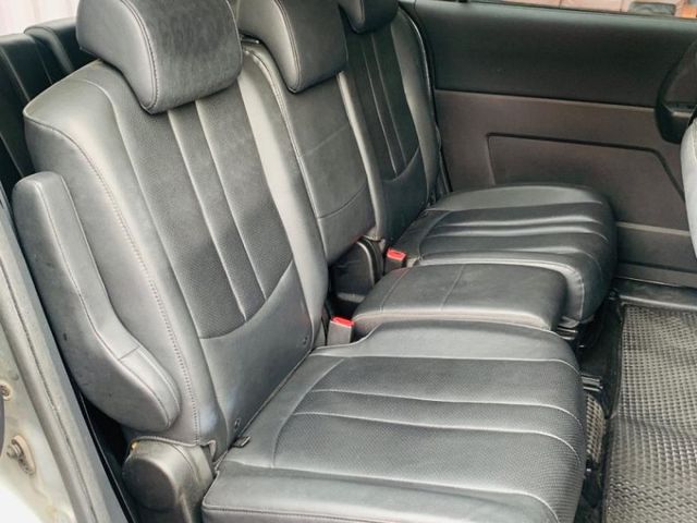 Mazda  Mazda5  第8張相片