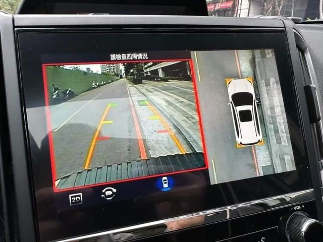 Subaru  Forester  第13張相片