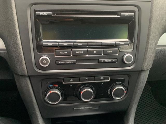 Volkswagen 福斯  Golf  第10張相片