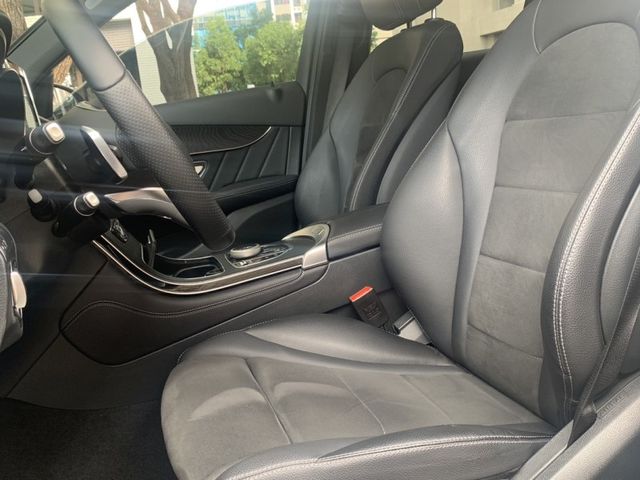 Mercedes-Benz/賓士   GLC-CLASS  GLC250  第15張相片
