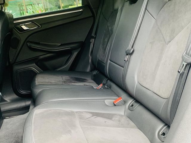 PORSCHE  Macan  第6張相片