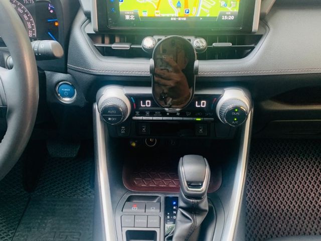 Toyota  RAV4  第15張相片