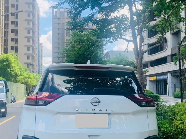 Nissan  X-Trail ????????【稀有釋出】2023年 Nissan X-Trail 旗艦版｜油電客貨兩用 超值配備大滿  第8張相片