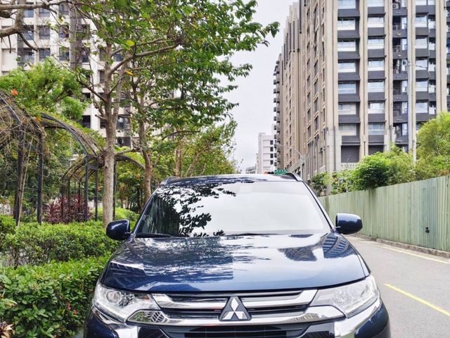 Mitsubishi  Outlander  第2張相片