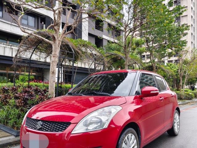 Suzuki  SWIFT  第3張相片