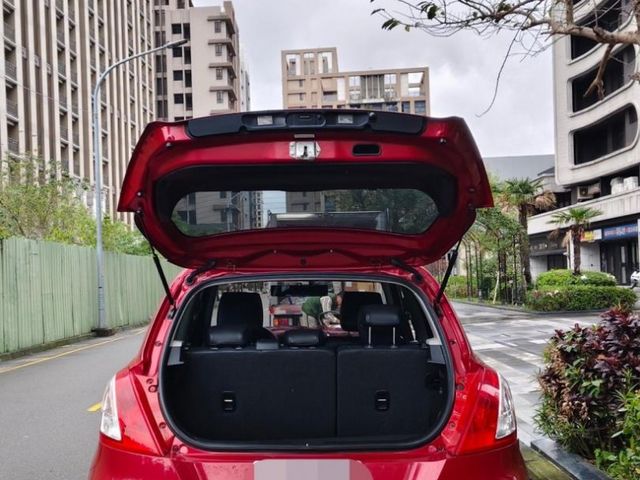 Suzuki  SWIFT  第7張相片