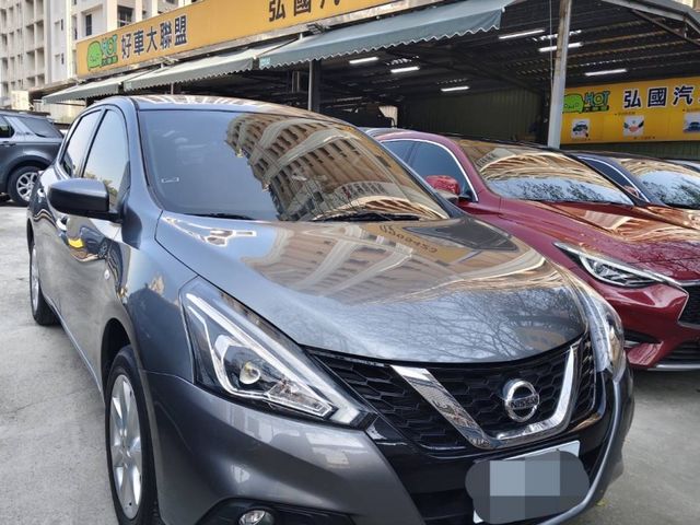 Nissan  Tiida  第3張相片