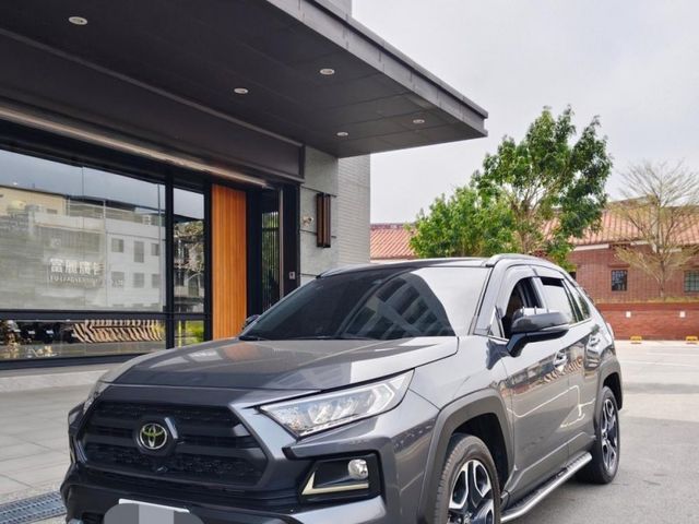 Toyota  RAV4  第1張相片
