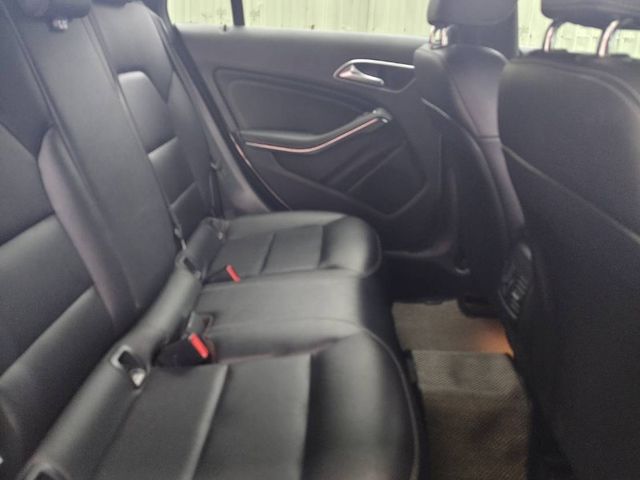 Mercedes-Benz/賓士   GLA-CLASS  GLA200  第5張相片