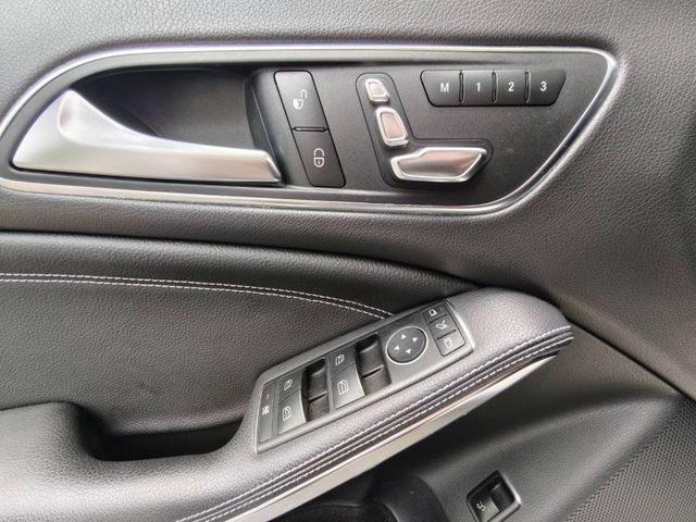 Mercedes-Benz/賓士   GLA-CLASS  GLA200  第11張相片